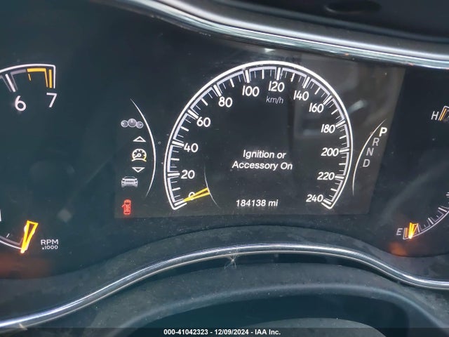 1C4RJFBG3GC477984 Jeep Grand Cherokee Limited
