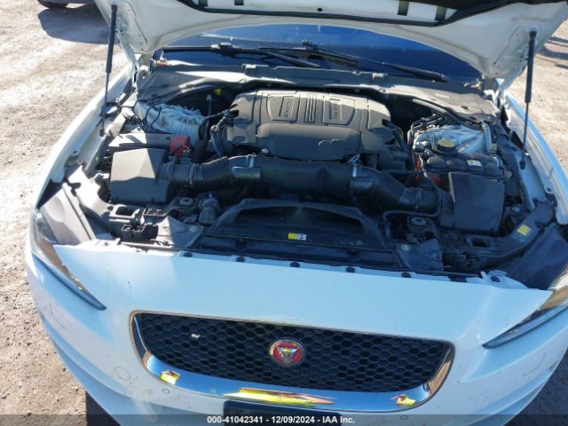 SAJAJ4BV7HA968945 Jaguar Xe 35t Premium