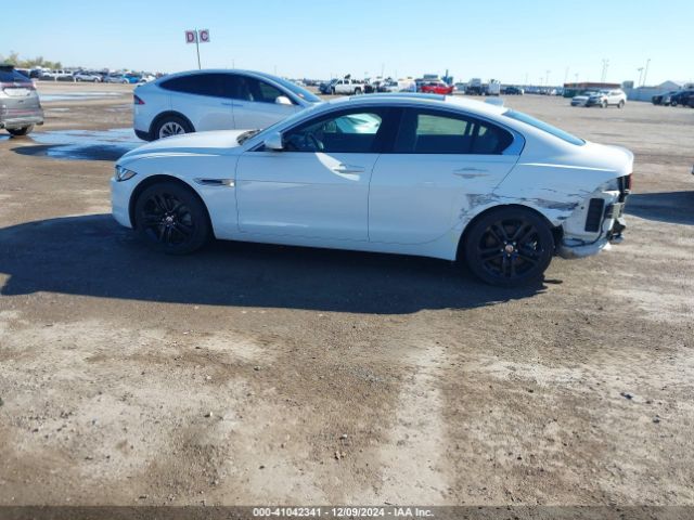 SAJAJ4BV7HA968945 Jaguar Xe 35t Premium