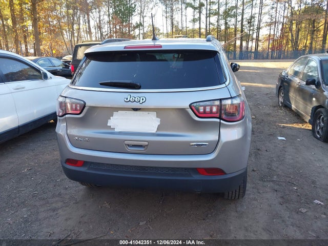 Jeep Compass Latitude 4x4 2024 3C4NJDBN8RT603796 Image 16