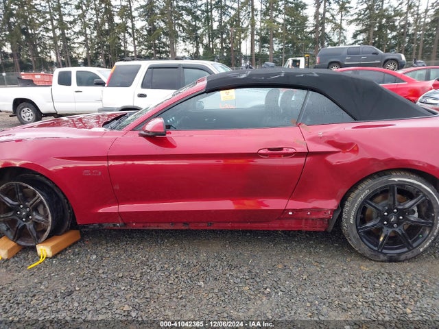 1FATP8FF2K5104097 Ford Mustang Gt Premium