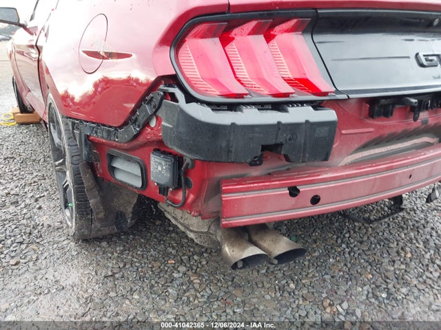 1FATP8FF2K5104097 Ford Mustang Gt Premium