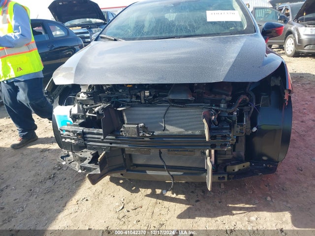 Aukcja sprzedaży 2024 Nissan Versa 1.6 Sr, vin: 3N1CN8FV2RL867645, numer aukcji: 41042370