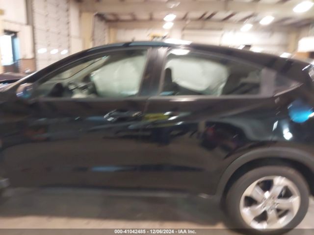 3CZRU6H34KG703977 Honda HR-V LX