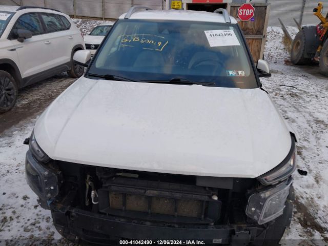 KMHRC8A35LU045157 Hyundai Venue Sel