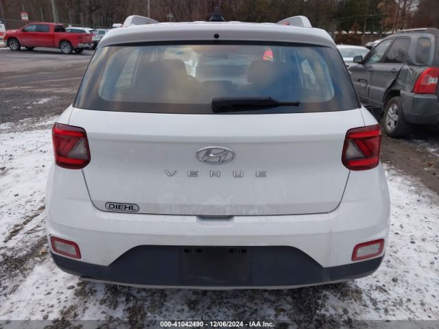 KMHRC8A35LU045157 Hyundai Venue Sel