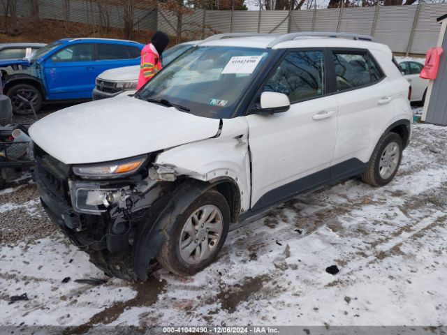 KMHRC8A35LU045157 Hyundai Venue Sel