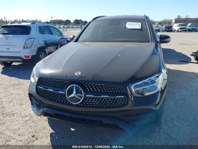 W1N0G8DB2NV391614 Mercedes-Benz Glc 300 Suv