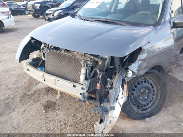 3N1CN7APXJL835971 Nissan Versa 1.6 S+