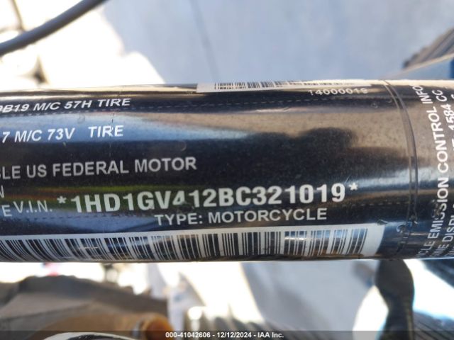 2011 HARLEY-DAVIDSON FXDC 1HD1GV412BC321019 Photo 9