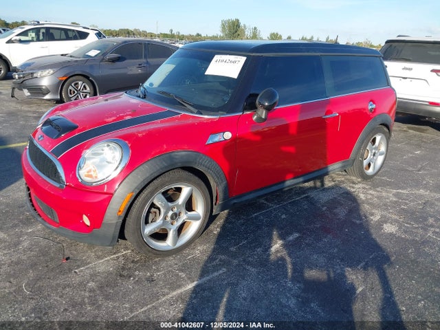 2008 MINI COOPER S CLUBMAN WMWMM335X8TP87447 Photo 1