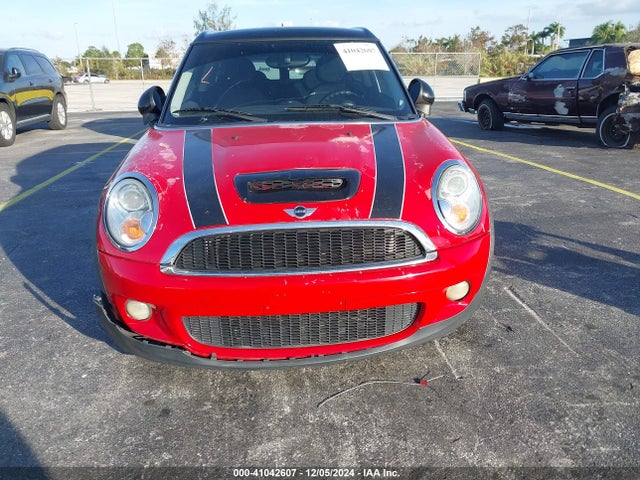 2008 MINI COOPER S CLUBMAN WMWMM335X8TP87447 Photo 5