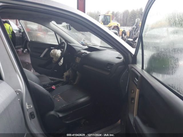JF2SJAWC1FH511628 Subaru Forester 2.5i Touring