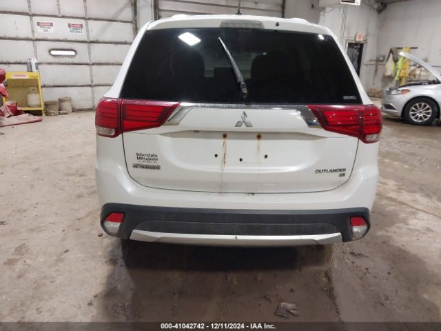 JA4AZ3A37GZ048406 Mitsubishi Outlander Se
