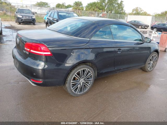 2015 VOLKSWAGEN EOS WVWFW8AH7FV001962 Photo 3