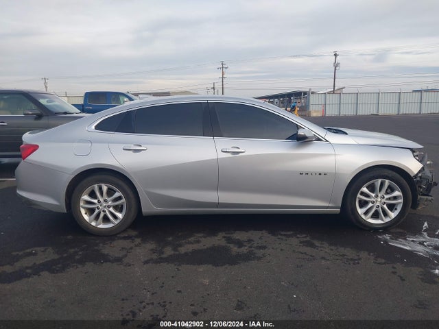 1G1ZD5ST3JF225195 Chevrolet MALIBU LT