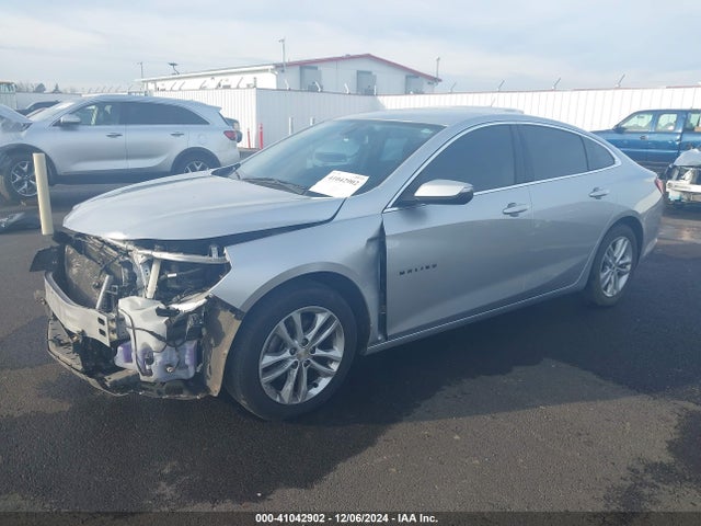 1G1ZD5ST3JF225195 Chevrolet MALIBU LT