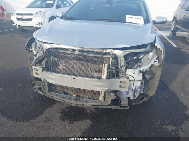 1G1ZD5ST3JF225195 Chevrolet MALIBU LT