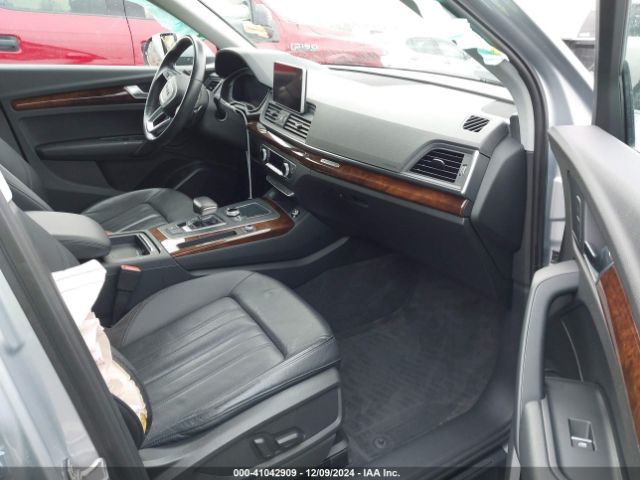 WA1ANAFYXJ2004503 Audi Q5 2.0t Premium/2.0t Tech Premium