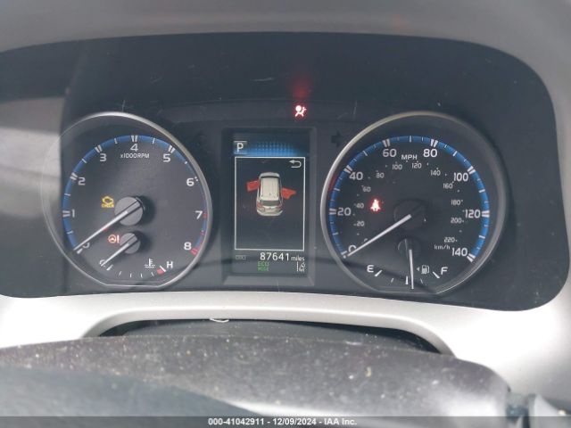 2T3RFREVXHW612650 Toyota Rav4 Xle