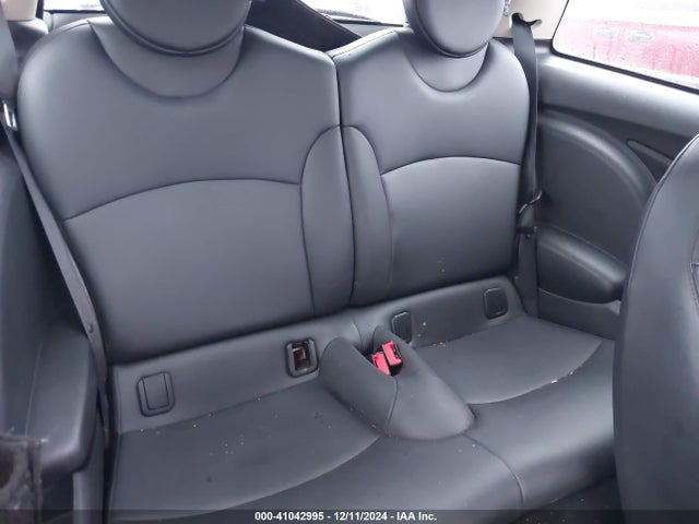 2012 MINI COOPER WMWSU3C55CT261484 Photo 7