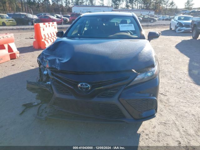 4T1G11AK2NU676446 Toyota CAMRY SE