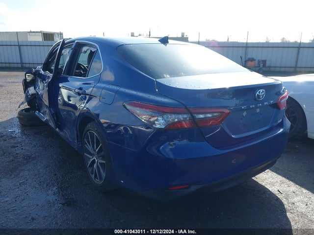 Toyota CAMRY XLE 2024 4T1F11AK7RU209279 Image 3