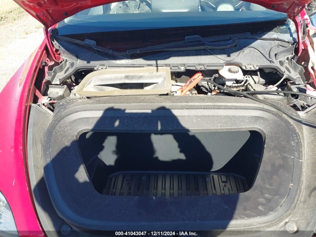 2020 TESLA MODEL Y 5YJYGDEE5LF049713 Photo 9