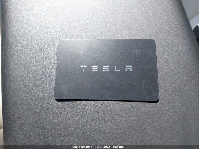 2020 TESLA MODEL Y 5YJYGDEE5LF049713 Photo 10