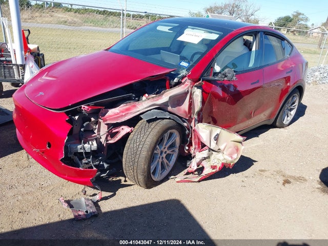 2020 TESLA MODEL Y 5YJYGDEE5LF049713 Photo 1