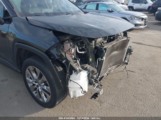 Toyota Rav4 Limited 2020 JTMY1RFV5LD044578 Image 6