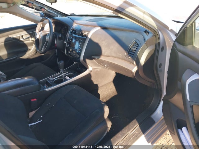 Nissan Altima 2.5 S 2015 1N4AL3AP0FC279634 Image 5