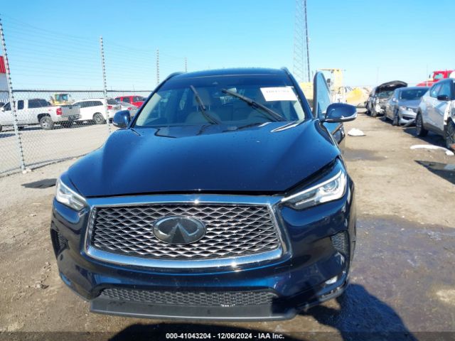 3PCAJ5BA8NF115104 Infiniti Qx50 Luxe
