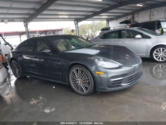WP0AA2A75KL102372 Porsche PANAMERA 4