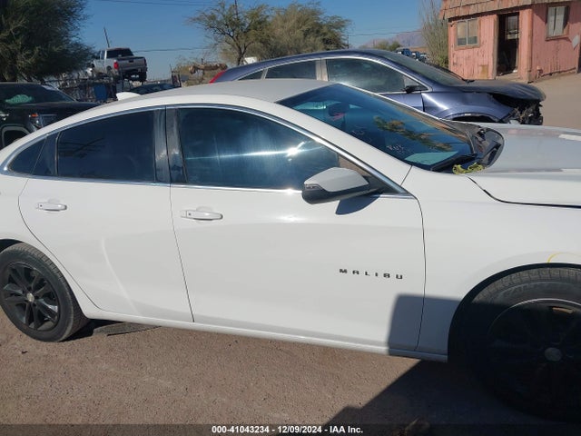 Chevrolet MALIBU 1LT 2017 1G1ZE5ST7HF111353 Image 13