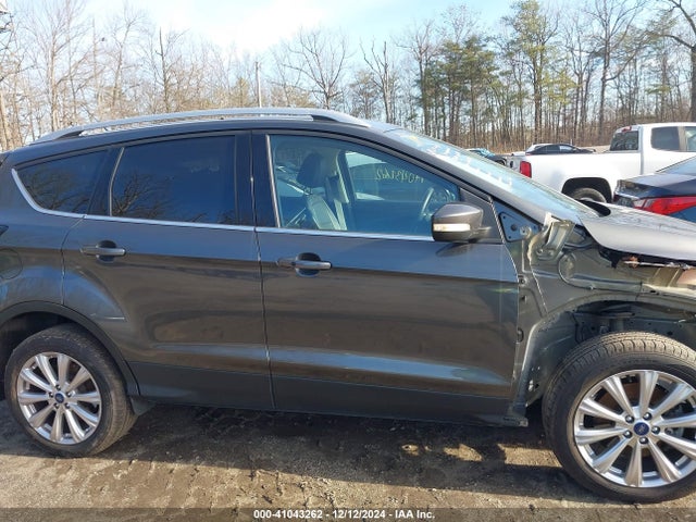 Ford Escape Titanium 2017 1FMCU9J90HUD55656 Image 13