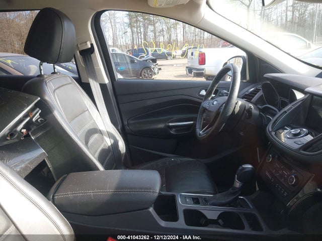 Ford Escape Titanium 2017 1FMCU9J90HUD55656 Image 5