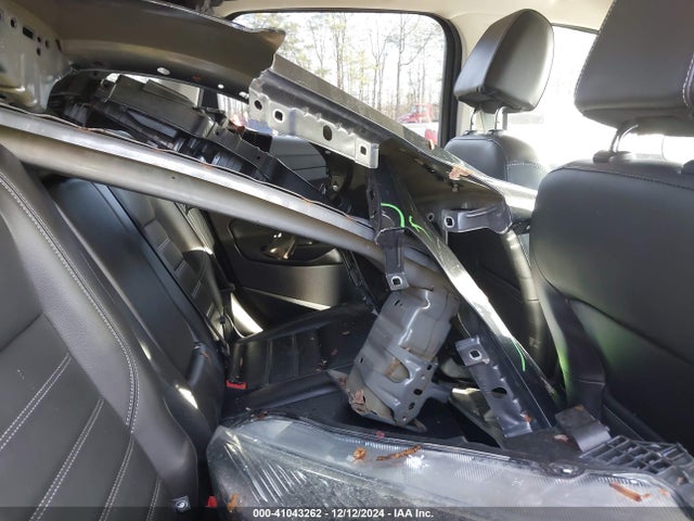 Ford Escape Titanium 2017 1FMCU9J90HUD55656 Image 8