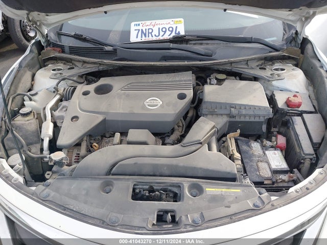 Nissan Altima 2.5 S 2015 1N4AL3AP8FC270583 Image 10