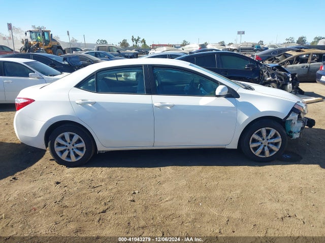 Toyota COROLLA LE 2016 5YFBURHE7GP513747 Image 13