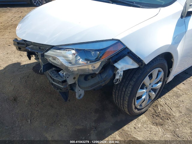 Toyota COROLLA LE 2016 5YFBURHE7GP513747 Image 17