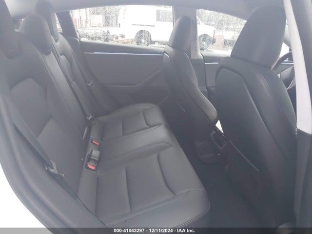 2024 TESLA MODEL 3 5YJ3E1EA7RF729214 Photo 7