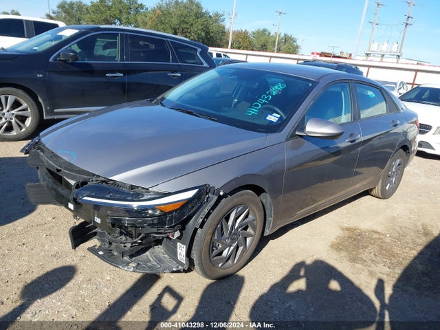 Hyundai ELANTRA SEL 2024 KMHLM4DG7RU784954 Image 2