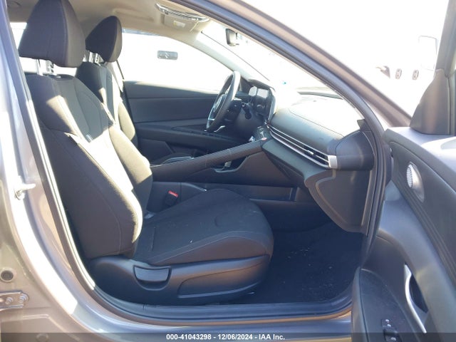 Hyundai ELANTRA SEL 2024 KMHLM4DG7RU784954 Image 5