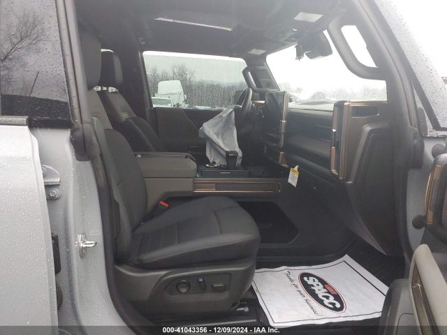 1GT10DDB2RU113025 GMC Hummer Ev Pickup 3x
