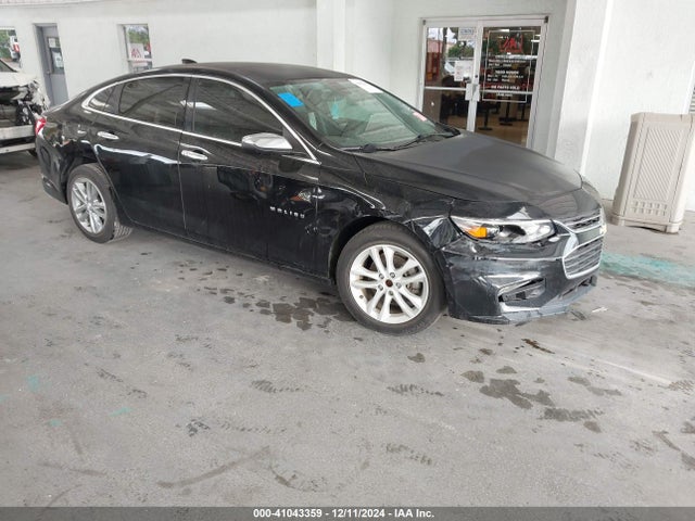 2018 1G1ZD5STXJF147496 main image