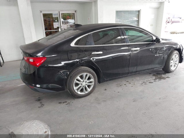 Chevrolet MALIBU LT 2018 1G1ZD5STXJF147496 Image 4