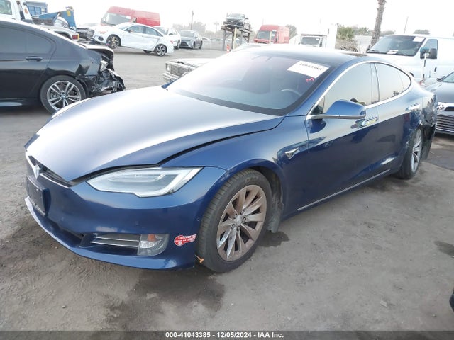 2018 TESLA MODEL S 5YJSA1E27JF272456 Photo 1