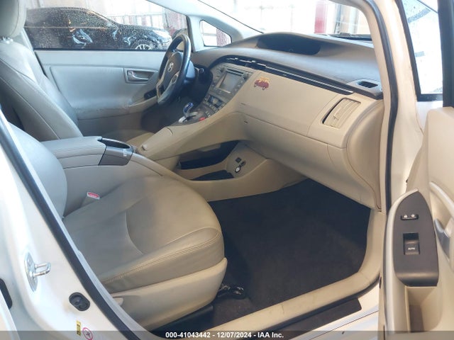 Toyota Prius Four 2015 JTDKN3DUXF0438493 Image 5