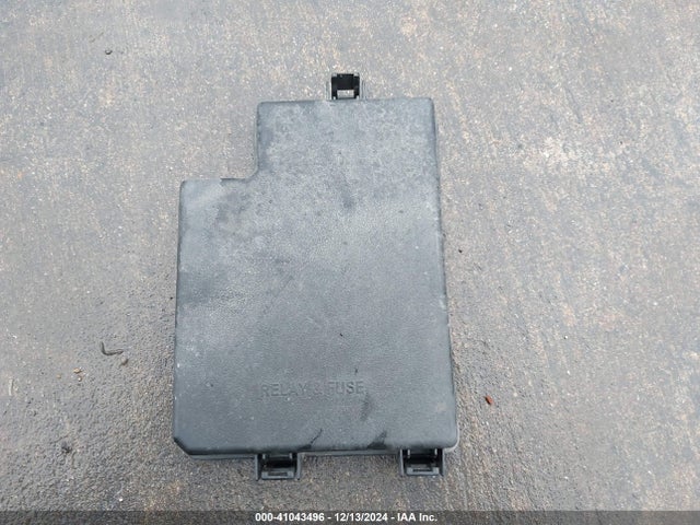 JTMZFREV6HJ712808 Toyota RAV4 LE